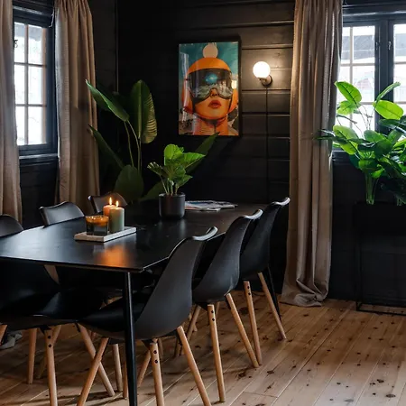 Nyaraló Moderne Hytte, Jacuzzi, Wifi, 6 Soveplasser, Bilvei Helt Frem Nymoen