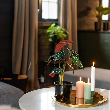 Moderne Hytte, Jacuzzi, Wifi, 6 Soveplasser, Bilvei Helt Frem Casa de Férias Nymoen